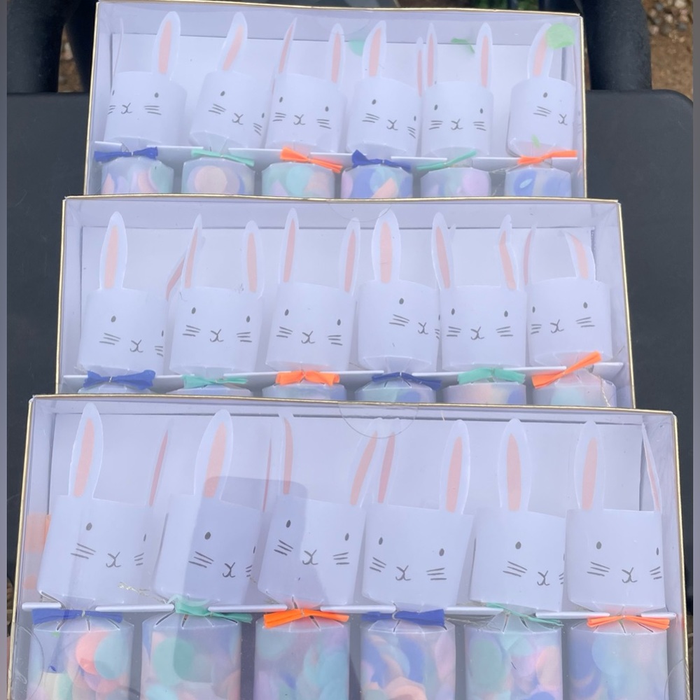 MERI MERI Mini Bunny Rabbit Easter Paper Crackers Bows Bow-tie 18 Total, 3 boxes